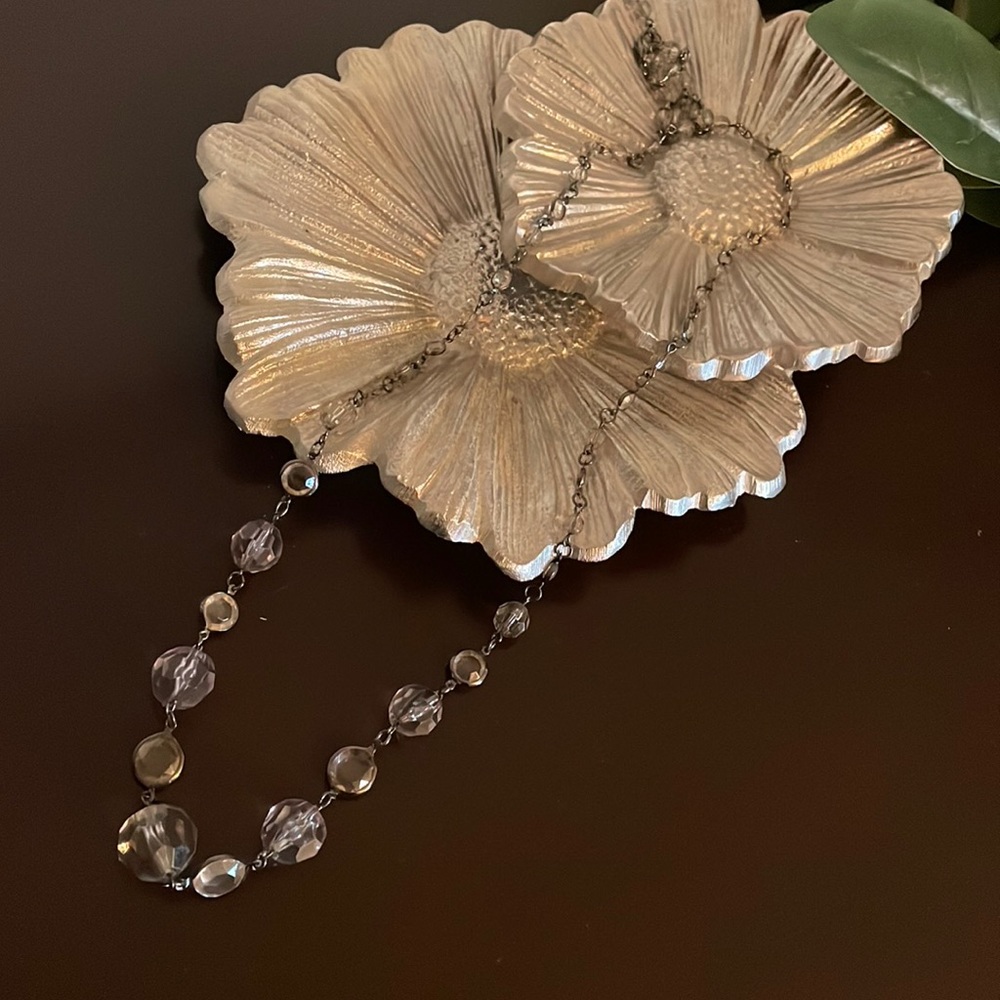 Beaded necklace